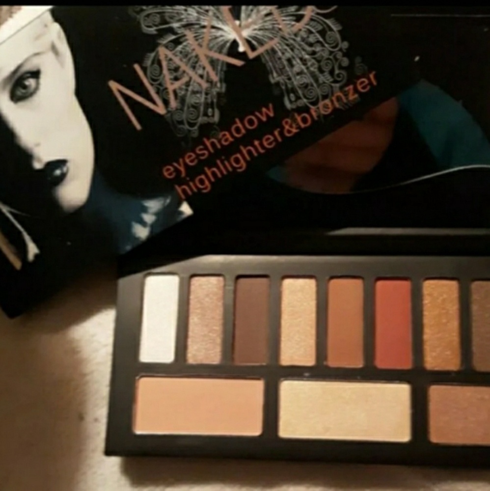 Naked Eyeshadow Palette